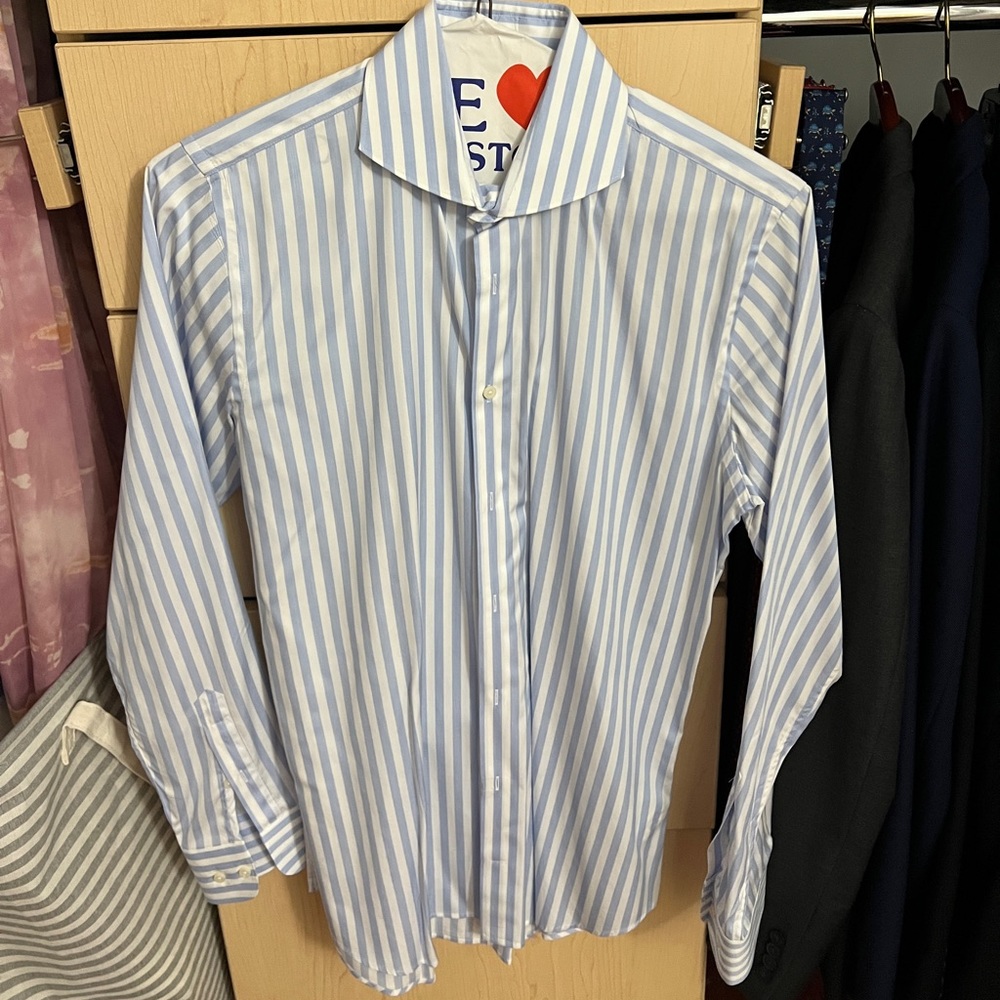 Suitsupply Blue and White Striped Dress Shirt